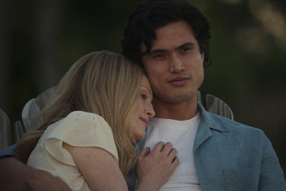 Obsesi Hollywood Terhadap Cinta Beda Usia 