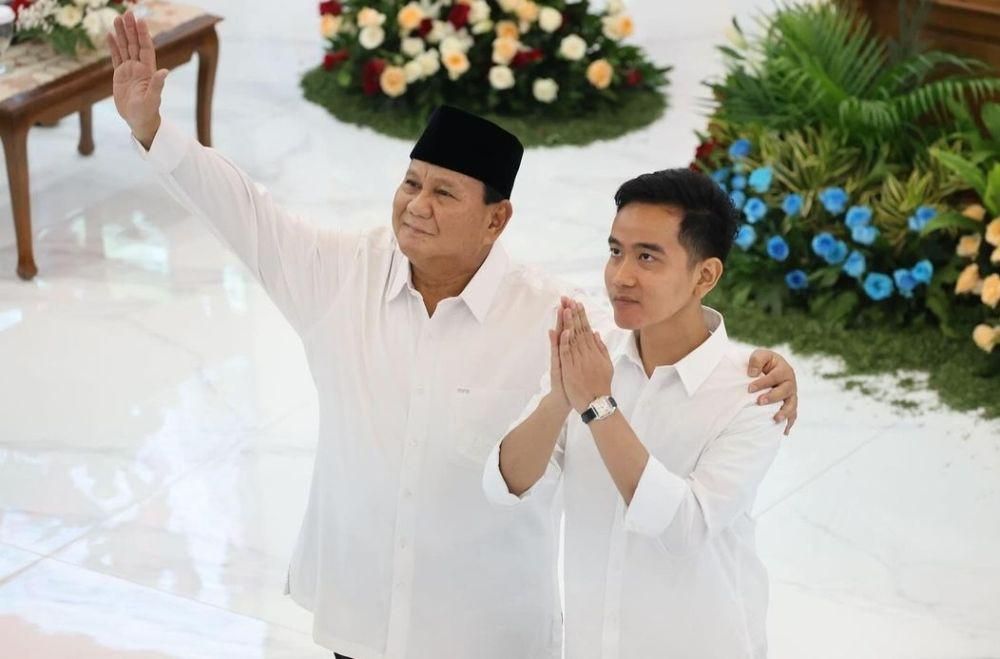 Prabowo Subianto dan Gibran Rakabuming Raka ketika ditetapkan sebagai presiden-wapres terpilih oleh KPU. (www.instagram.com/@prabowo)