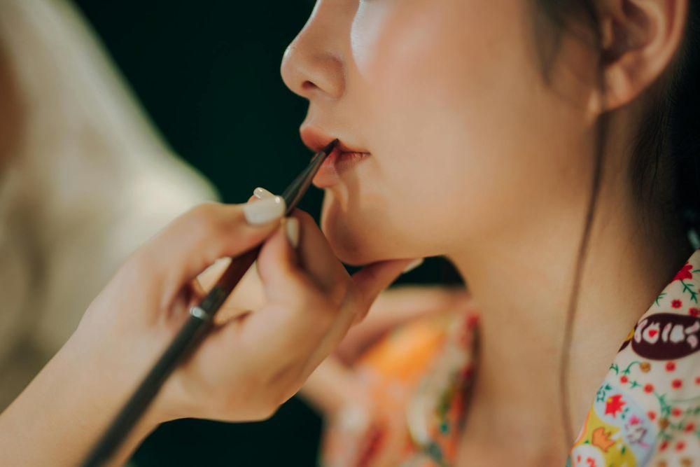5 Rekomendasi Click Pen Lip di Bawah Rp100 Ribu yang Bagus
