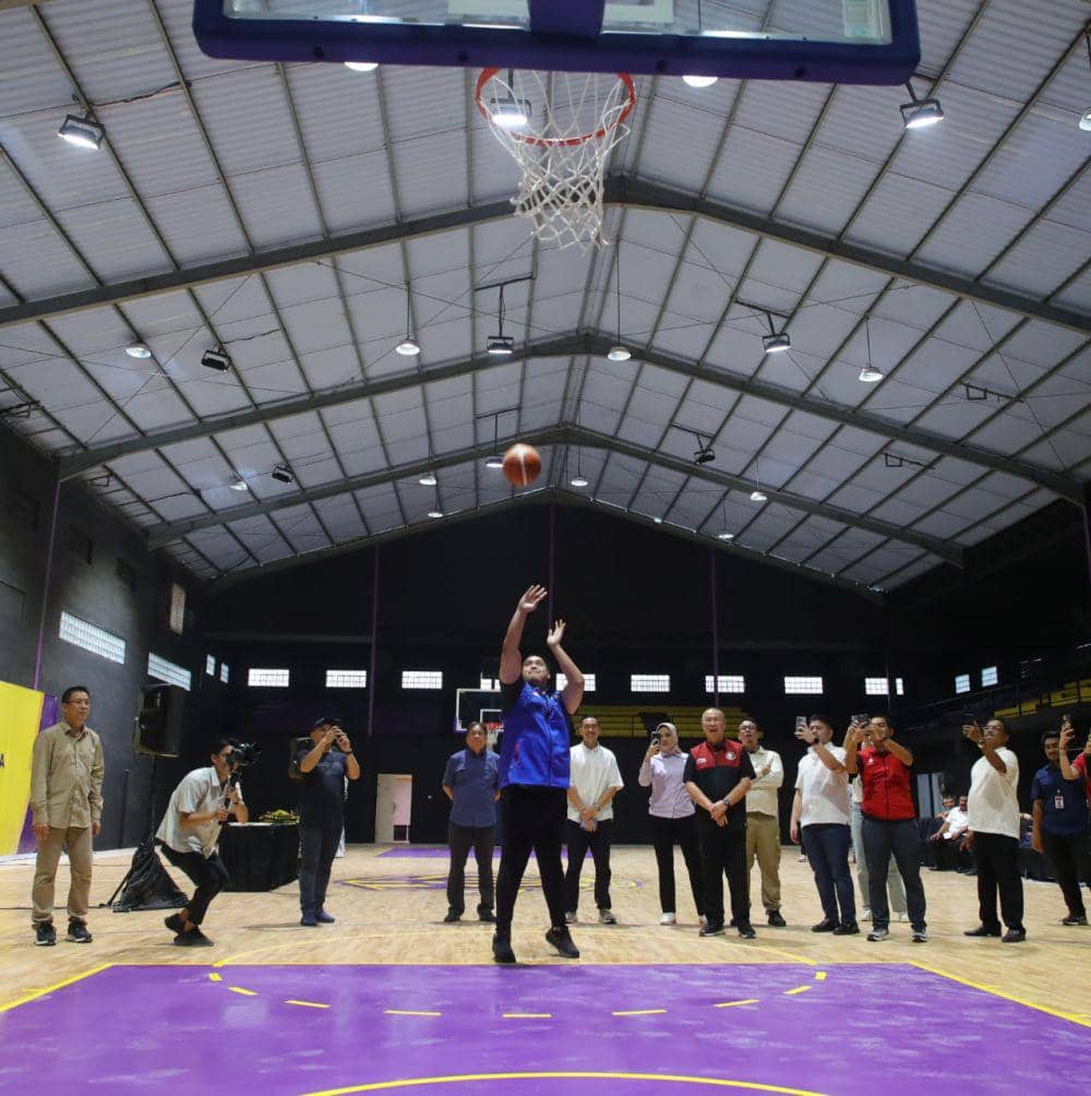 Diresmikan Menpora, Medan Kini Punya GOR Basket Hall of Fame | IDN ...