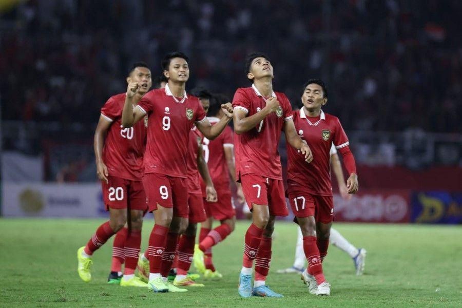 [QUIZ] Jika Reinkarnasi Nyata, Kamu Akan Terlahir Jadi Siapa di Timnas Indonesia?