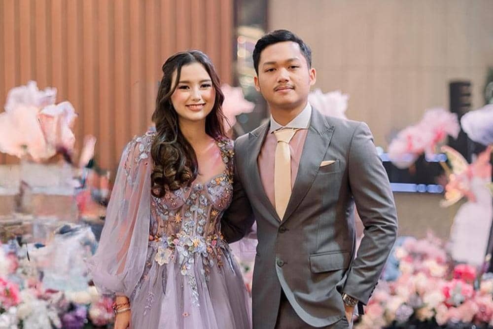 Siap Bikah, Ini Kisah Cinta Azriel Hermansyah & Sarah Menzel | Popbela.com
