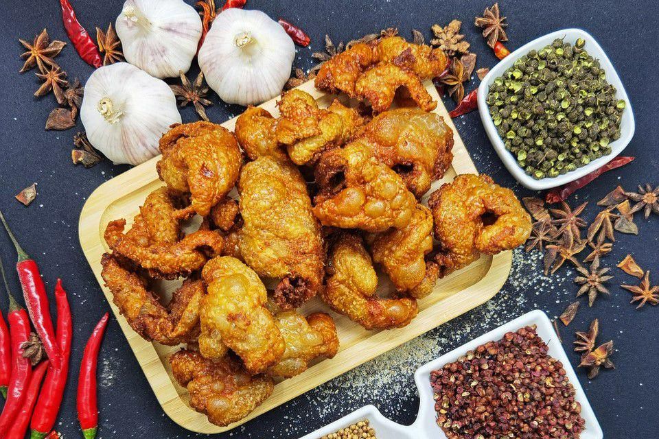 8 Pelengkap Lauk Kulit Ayam Goreng, Rasanya Meningkat