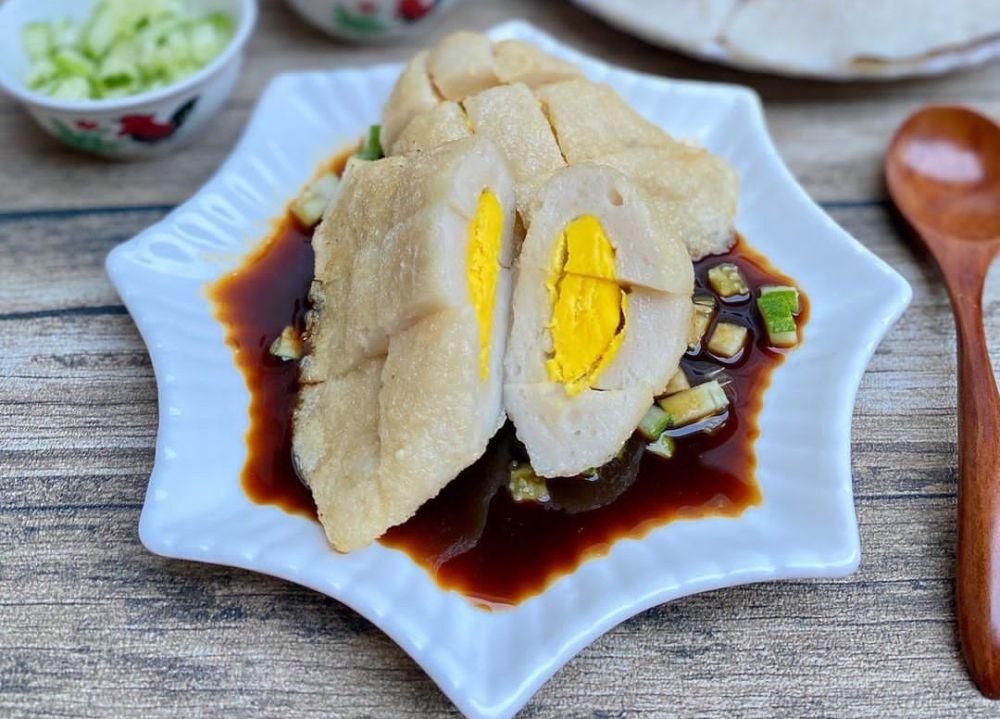 ilustrasi pempek kapal selam (instagram.com/debbie_ariesrhea)