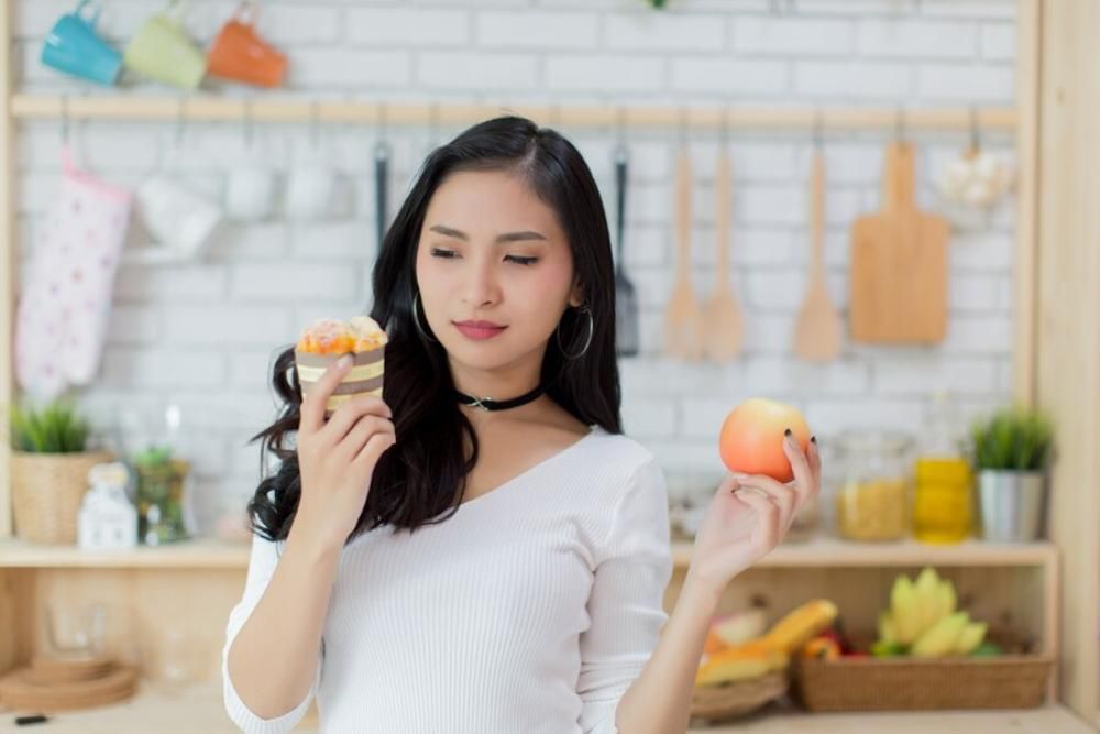10 Vitamin Penambah Nafsu Makan untuk Dewasa di Apotek dan Harganya