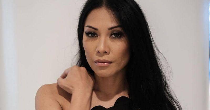 Anggun Masih Belum Tahu Anaknya Ikut Jejaknya Jadi Penyanyi | Popmama.com