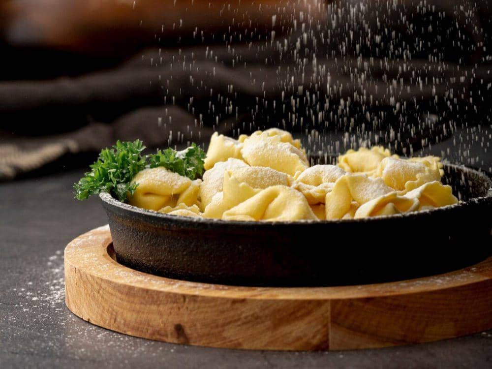 Resep Tortellini Daging Sapi, Pasta Isi yang Menghangatkan | IDN Times ...
