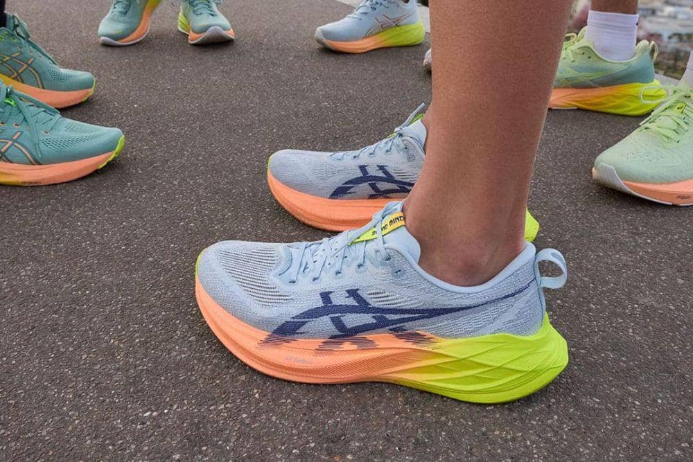 10 Rekomendasi Sepatu Lari di Bawah 1 Juta, Lokal dan Luar | IDN Times
