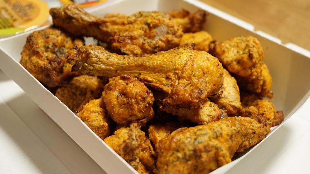 Resep Ayam Goreng ala Restoran Padang, Bumbunya Meresap Banget!