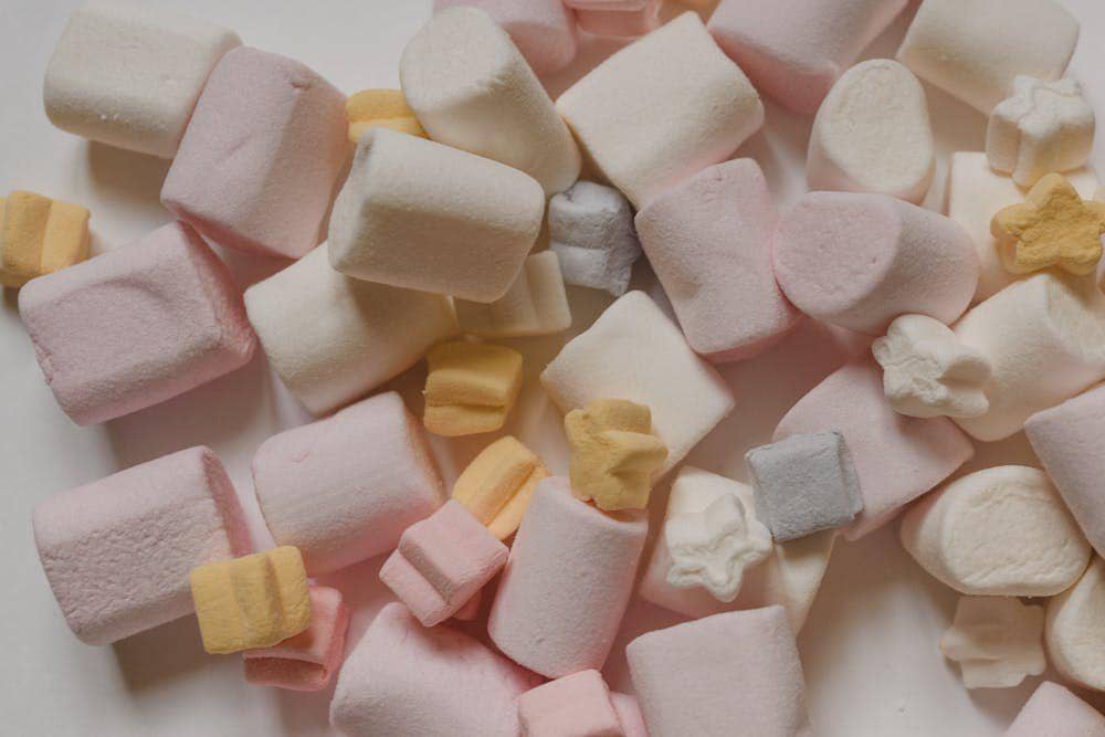 Ilustrasi marshmallow (pexels.com/ArinaKrasnikova)