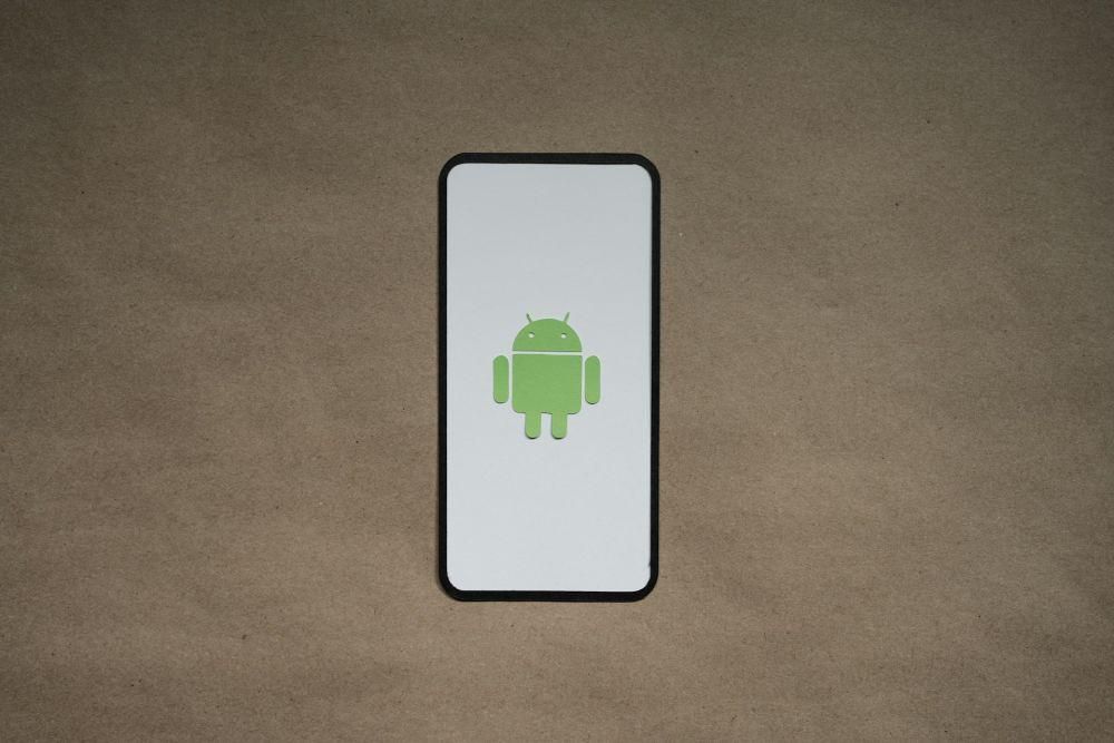 ilustrasi Android (unsplash.com/Kelly Sikkema)