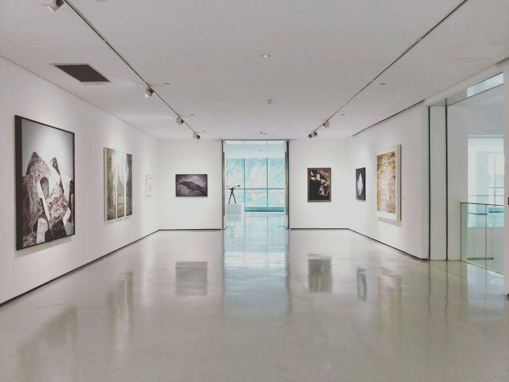 ilustrasi museum (unsplash.com/@dannie_jing)