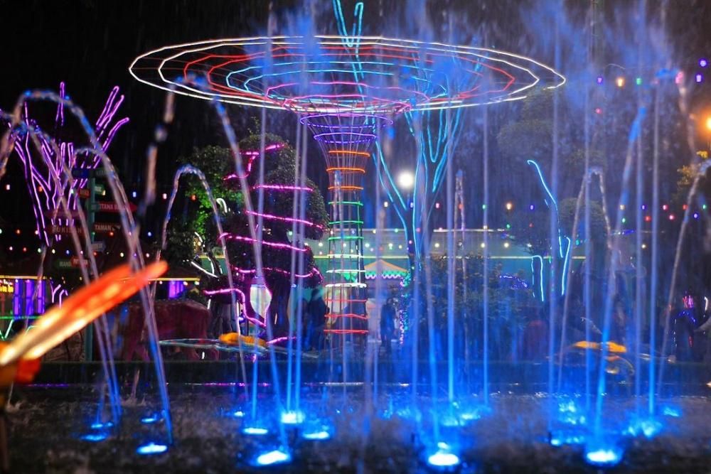 Taman Rainbow Alamanda: Rute, Tiket, dan Wahana Seru Orang Bekasi