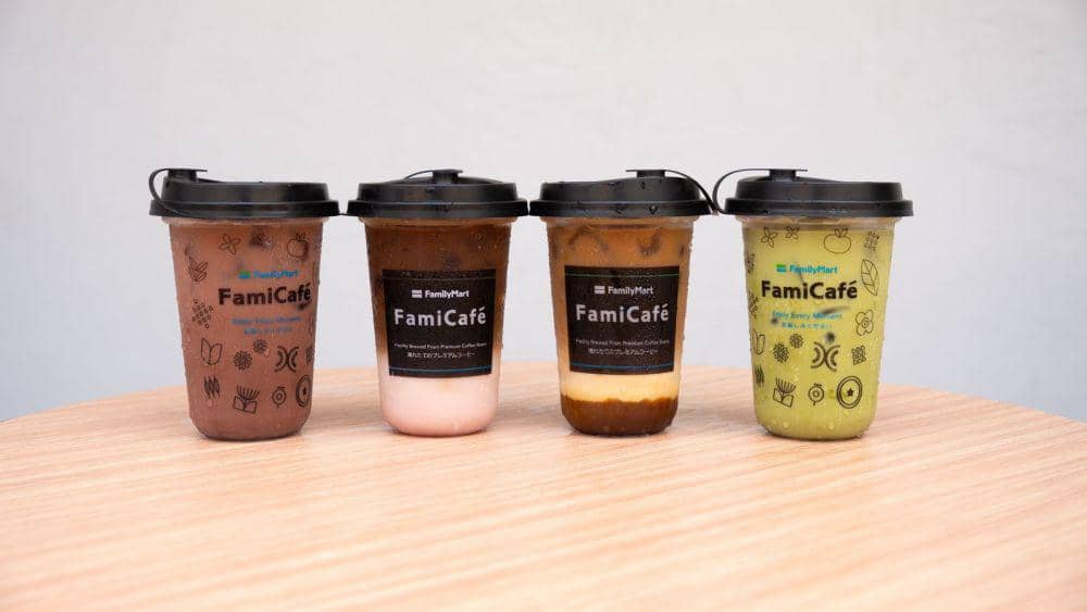 FamiCafe Kolaborasi dengan Arummi Foods, Intip Menunnya | IDN Times Jabar