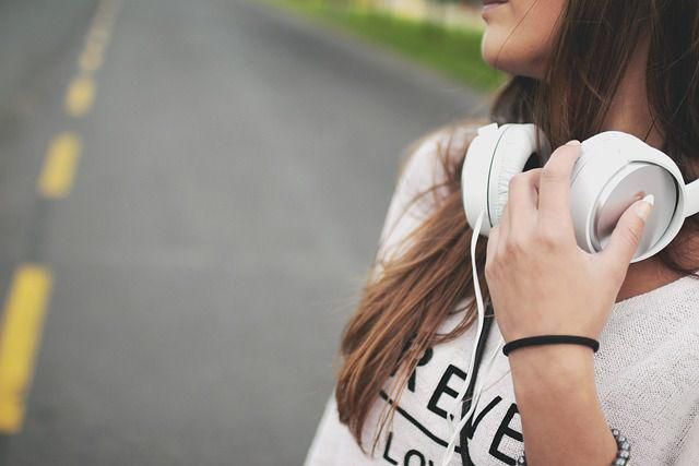 5 Lagu yang Tidak Memiliki Intro tetapi Bisa Terkenal