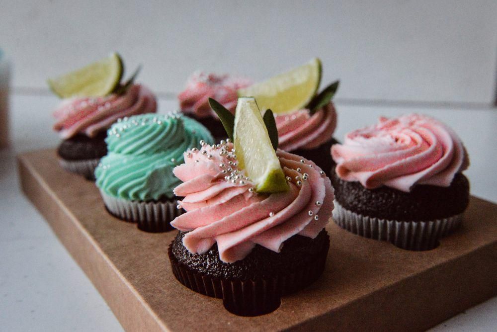 6 Cara Mengatasi Buttercream yang Mudah Meleleh