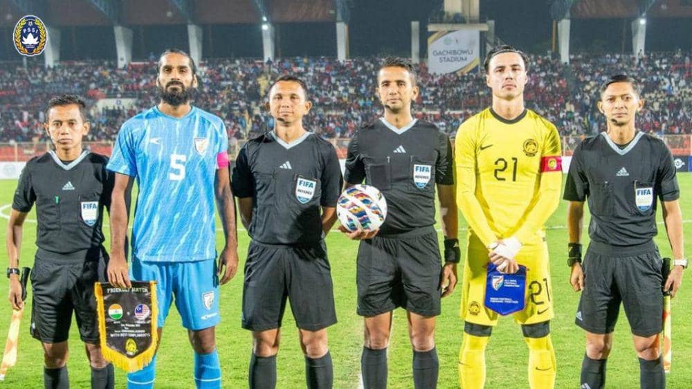 Wasit Bangga, 4 Wasit Indonesia Pimpin Laga FIFA Matchday November | IDN Times