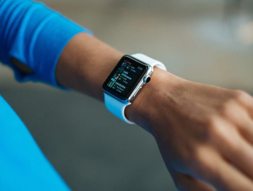 ilustrasi smart watch (pexels.com/pixabay)