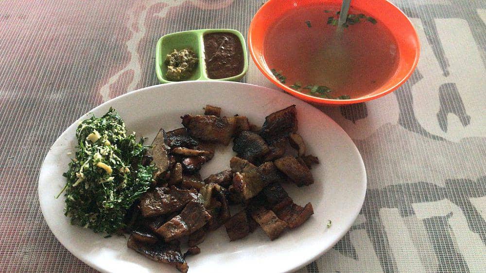 ilustrasi babi panggang karo (commons.wikimedia.org/Lim Natee)