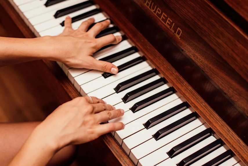 Ilustrasi musik (Pexels/Juan Pablo Serrano)