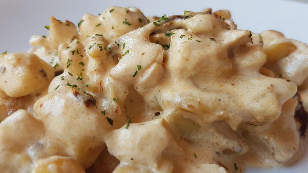 Resep Macaroni Schotel Kukus yang Lembut untuk Camilan Keluarga