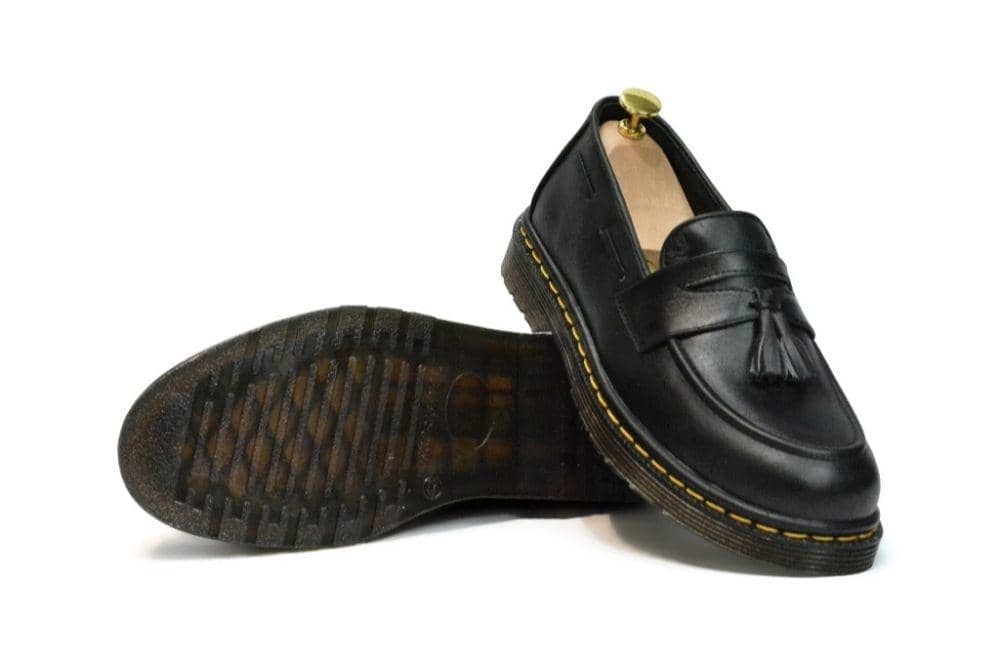 4 Rekomendasi Sepatu Slip On, Cara Praktis untuk Bergaya! | IDN Times