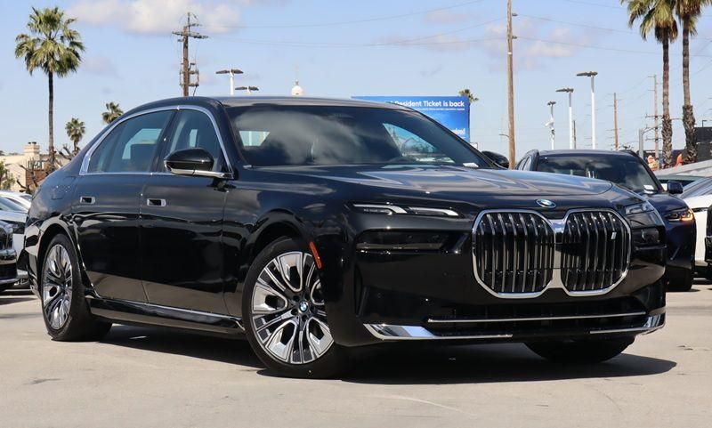 7 BMW Termahal, Ada Jenis Coupe hingga SUV Hybrid