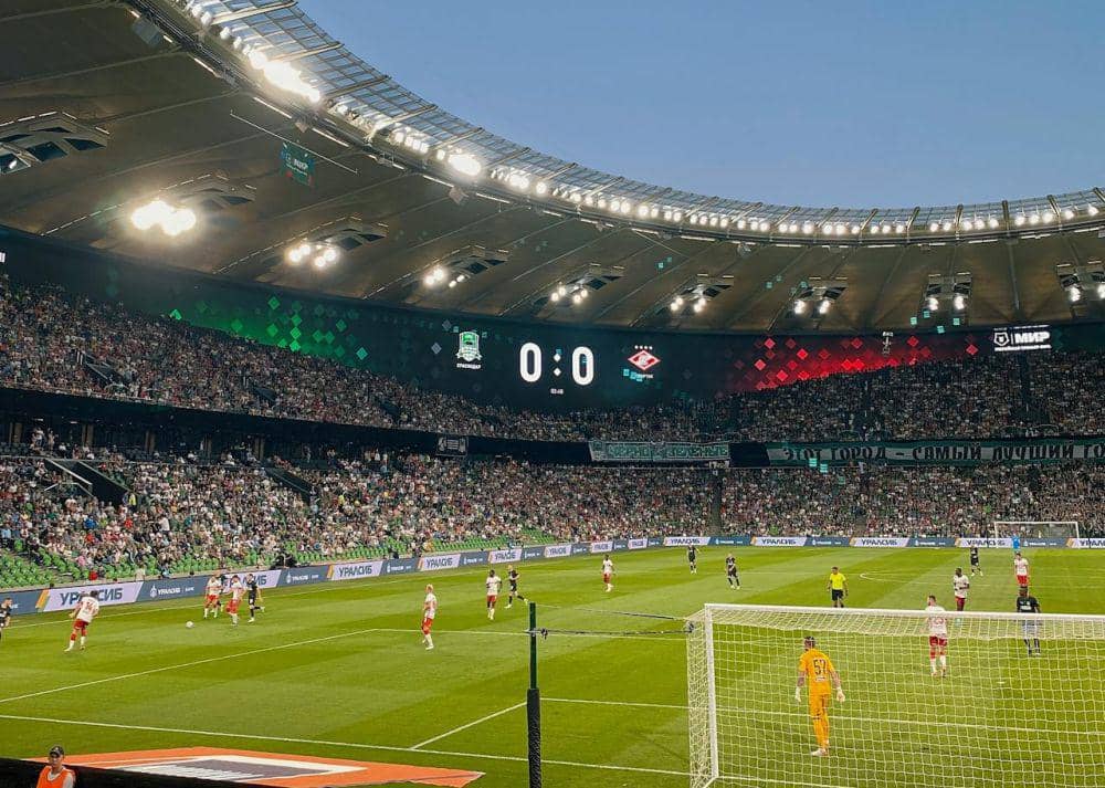 suasana di dalam Krasnodar Stadium (pexels.com/anya-chip)