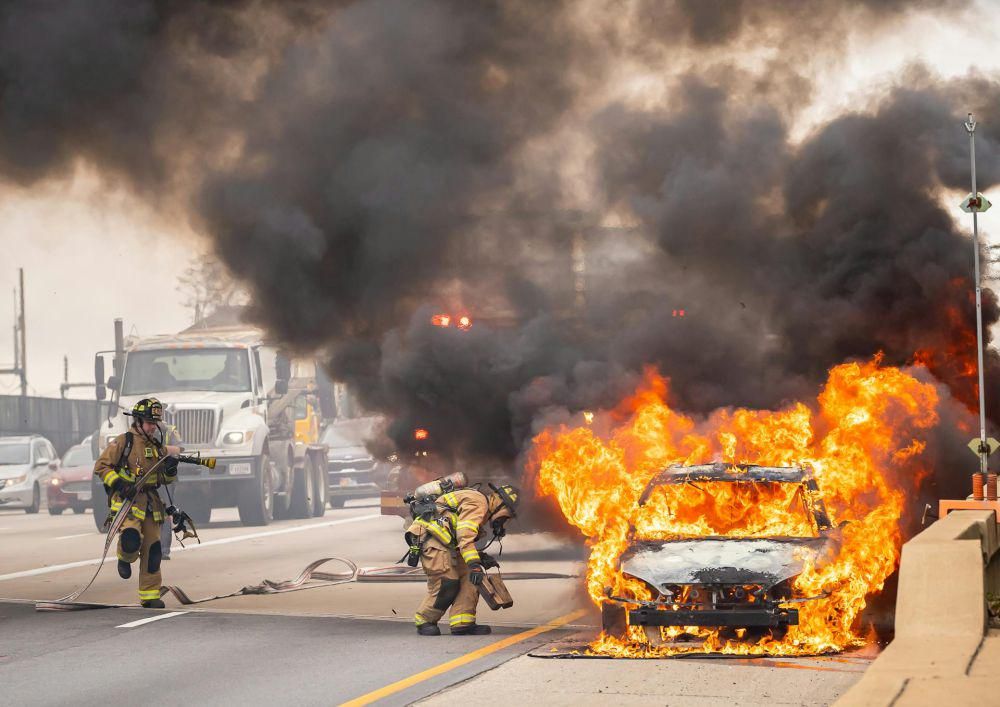Apakah Mobil Listrik Terbakar Ditanggung Asuransi? 