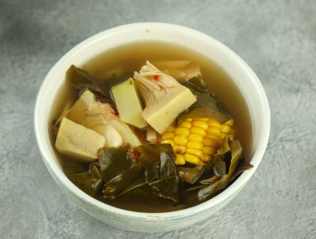 5 Trik Menyimpan Sayur Asem agar Tetap Segar dan Tidak Asam Berlebih