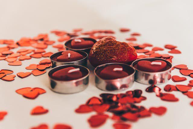 ilustrasi romantis (pexels.com/roman)