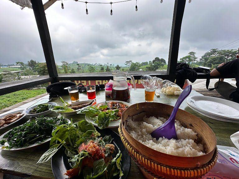 Dapur Ngeunah Teuing, Subang, Jawa Barat (google.com/maps/Ws Lybaz)