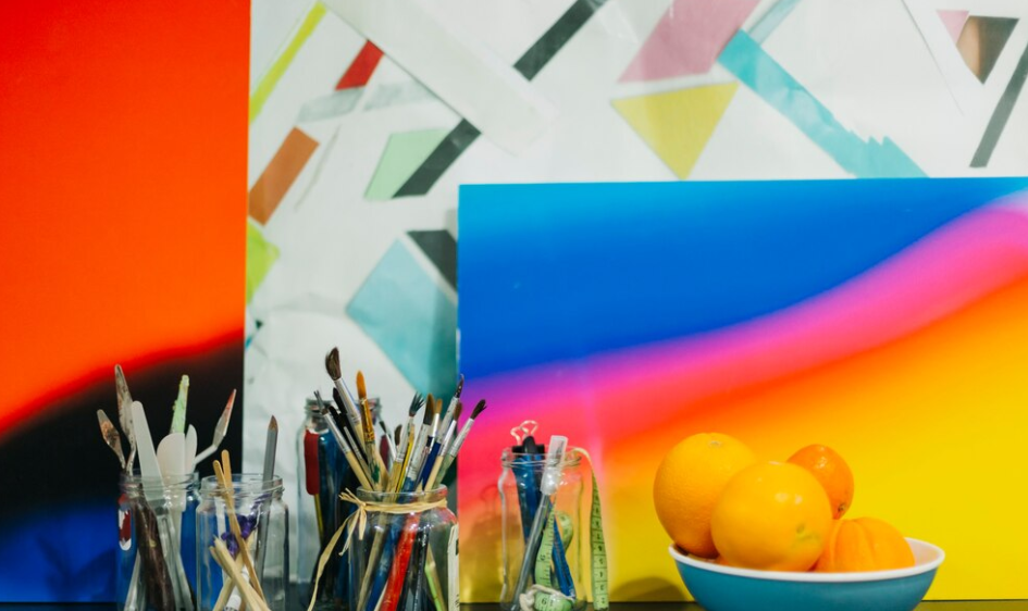 ilustrasi lukisan dinding abstrak (freepik.com/freepik)