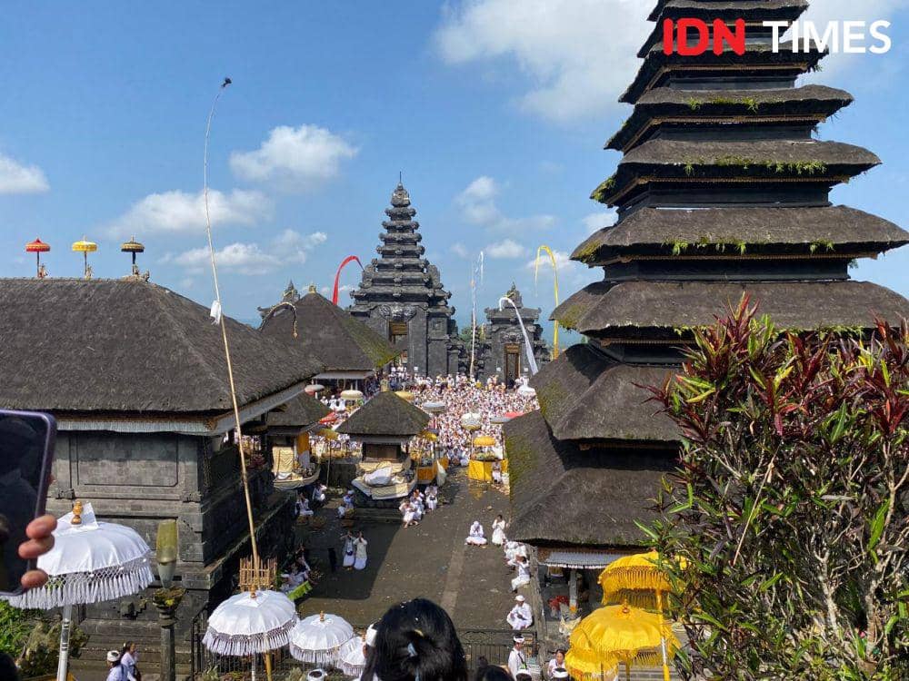 Suasana di Pura Besakih. (IDN Times/Yuko Utami)