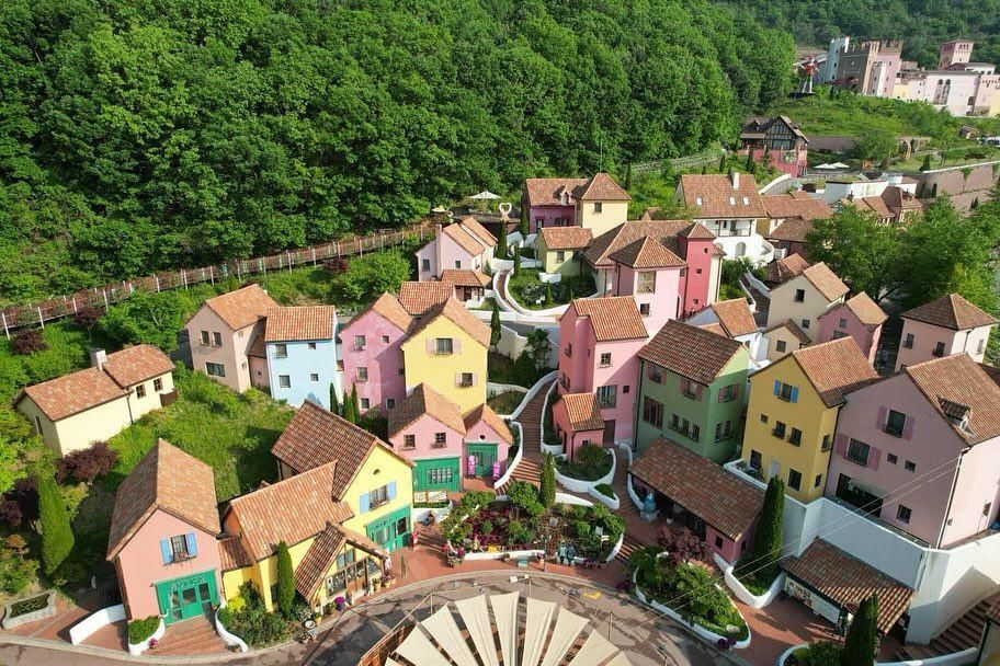 Potret Petite France di Korea Selatan (instagram.com/petite_france_korea)