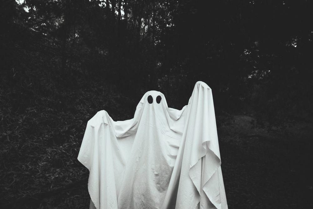 Ilustrasi hantu (Freepik.com/freepik)