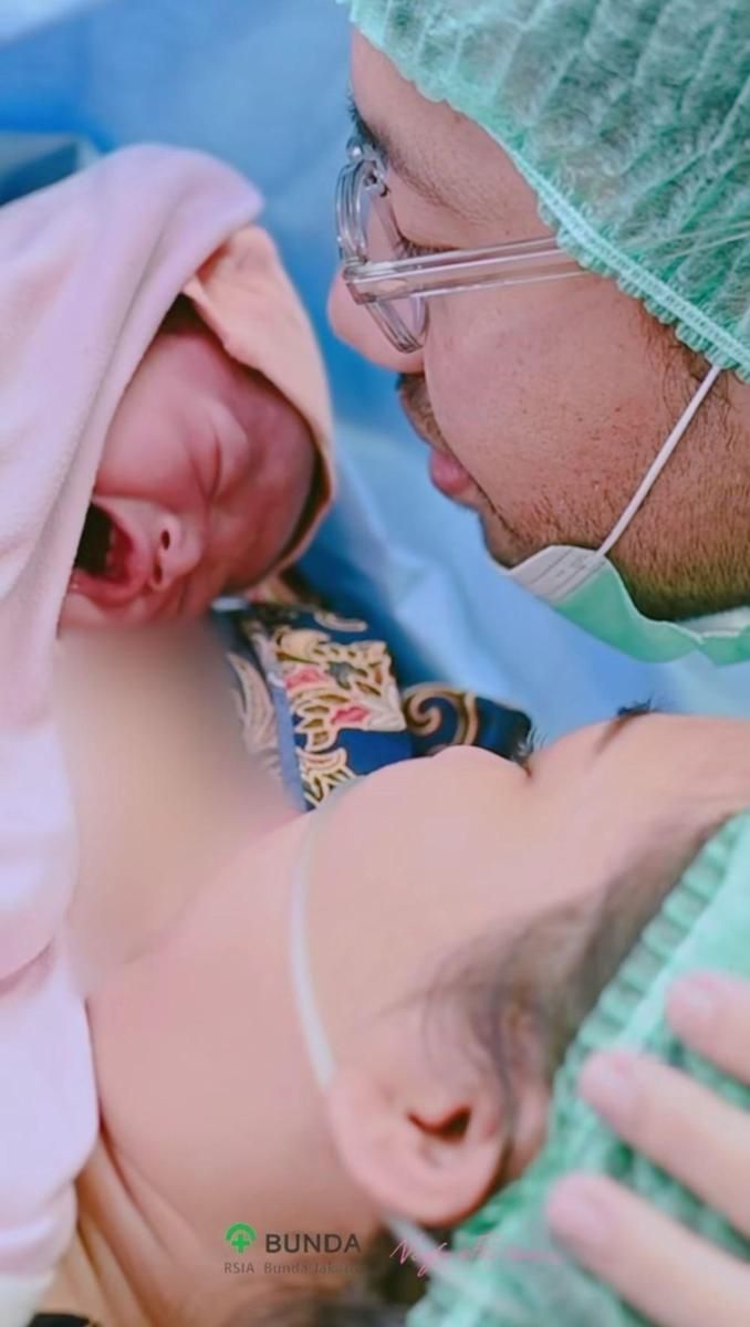 instagram.com/kikysaputrii