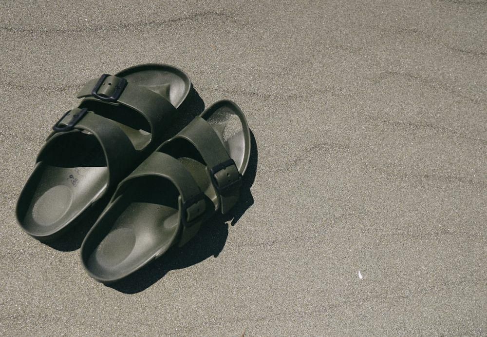 4 Rekomendasi Sandal Slip On Pria untuk Gaya dan Kenyamanan