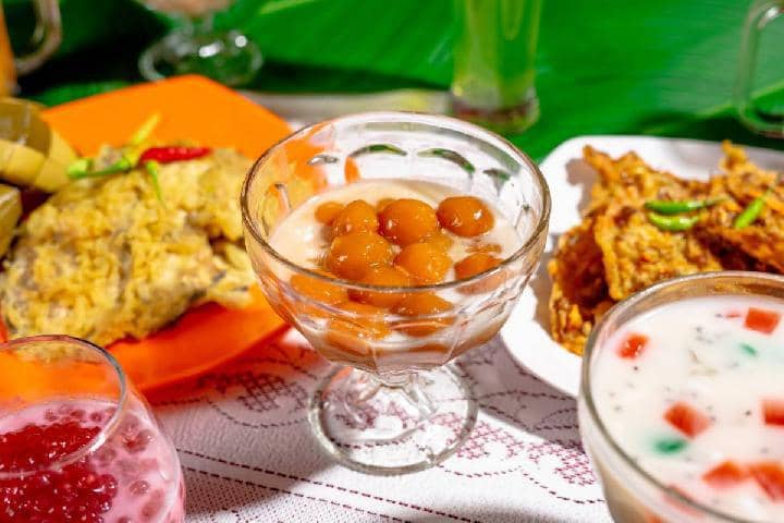 10 ide menu takjil yang enak dan simpel untuk berbuka puasa