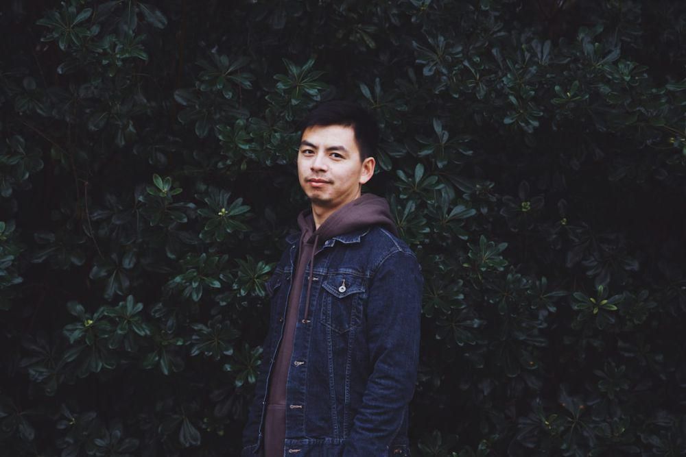 4 Perbedaan Jaket Denim Cowok dan Cewek, Apa Saja?