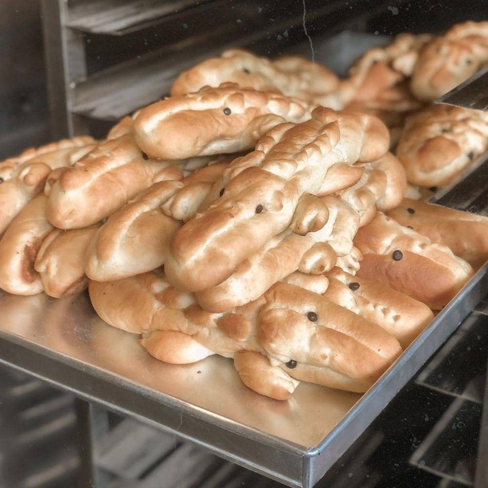 Cap Manok Roti Daftar Menu Cap Roti Buaya beserta Harga dan Lokasi Gerainya | IDN Times