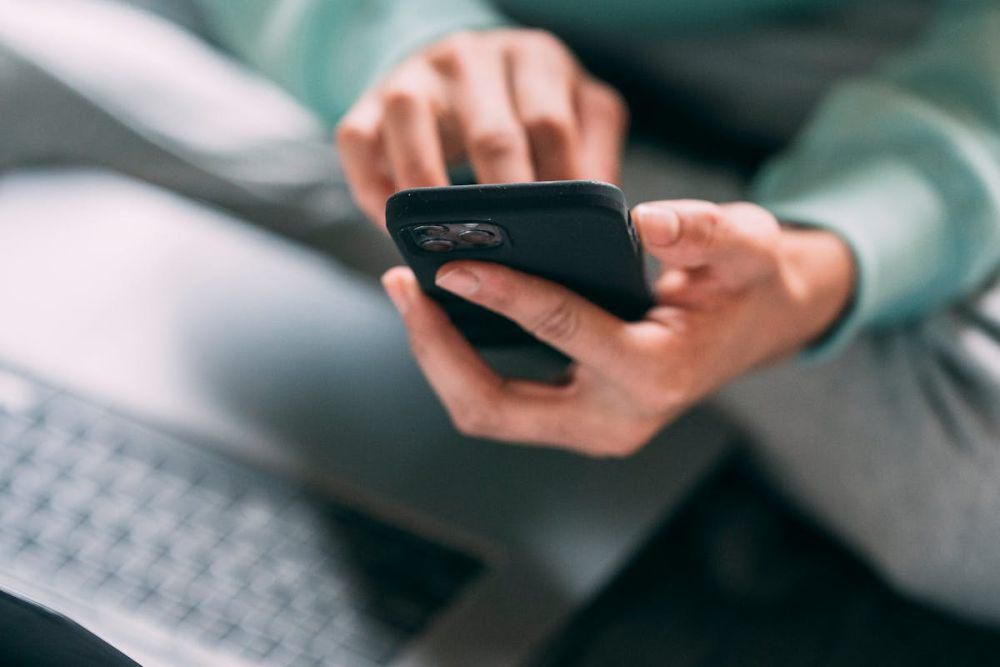 7 Platform Membeli Emas Terpercaya untuk Investasi, Praktis!  