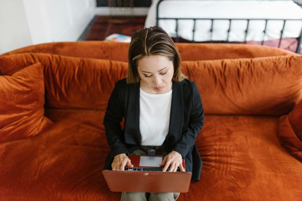 ilustrasi pekerjaan freelance (pexels.com/RDNE Stock project)