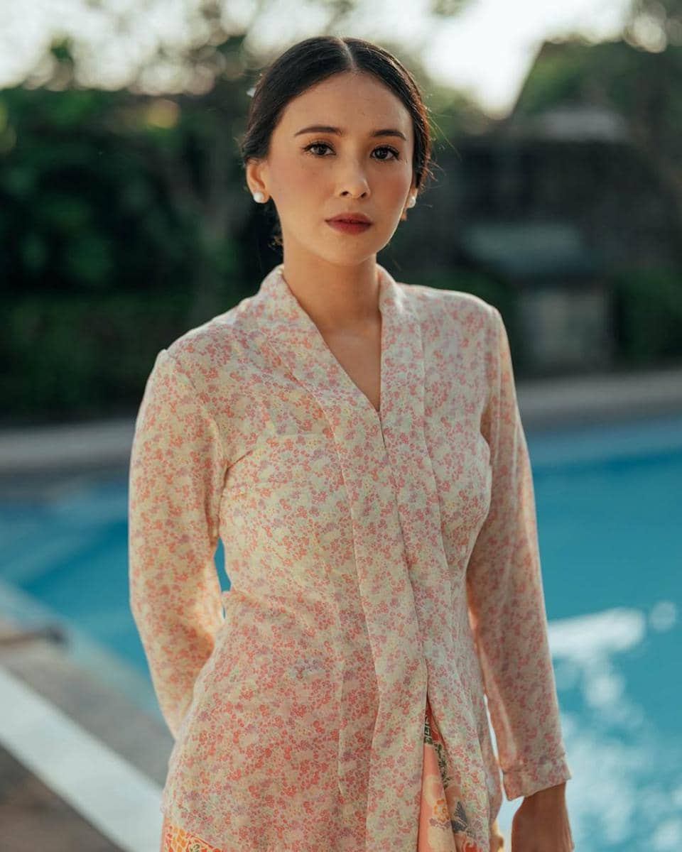 inspirasi kebaya kartini jadul (instagram.com/ayushita)