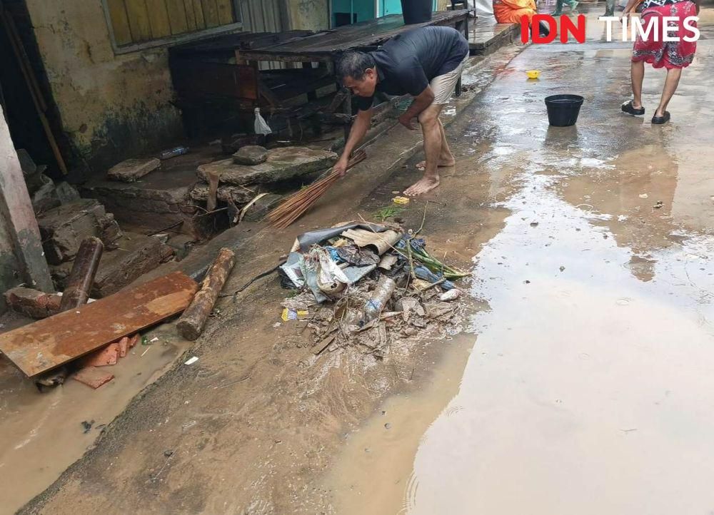 Jakarta Hujan Deras, 29 RT di Jaksel Terendam Banjir 60 Cm