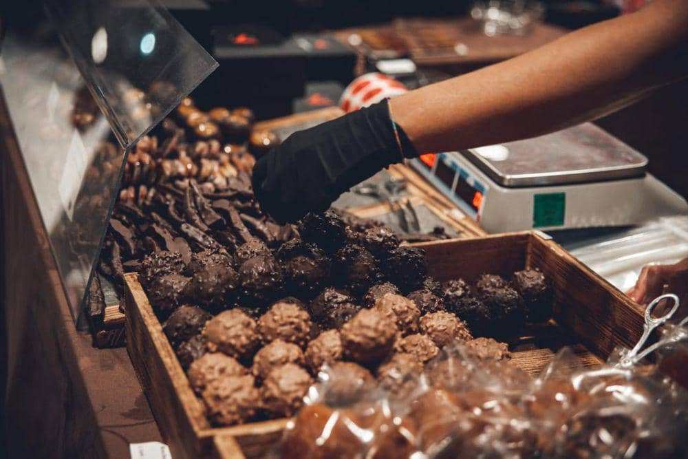 Ilustrasi makanan manis (pexels.com/jordan besson)