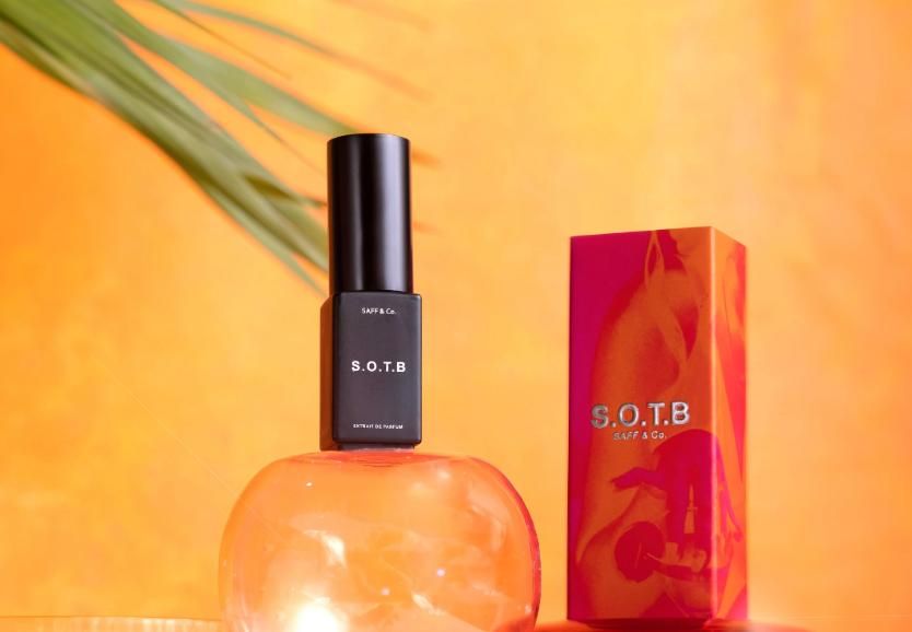 7 Rekomendasi Parfum Kemasan Travel Size, Praktis!