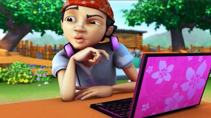 abang Saleh menggunakan laptop. (youtube.com/@lescopaque)