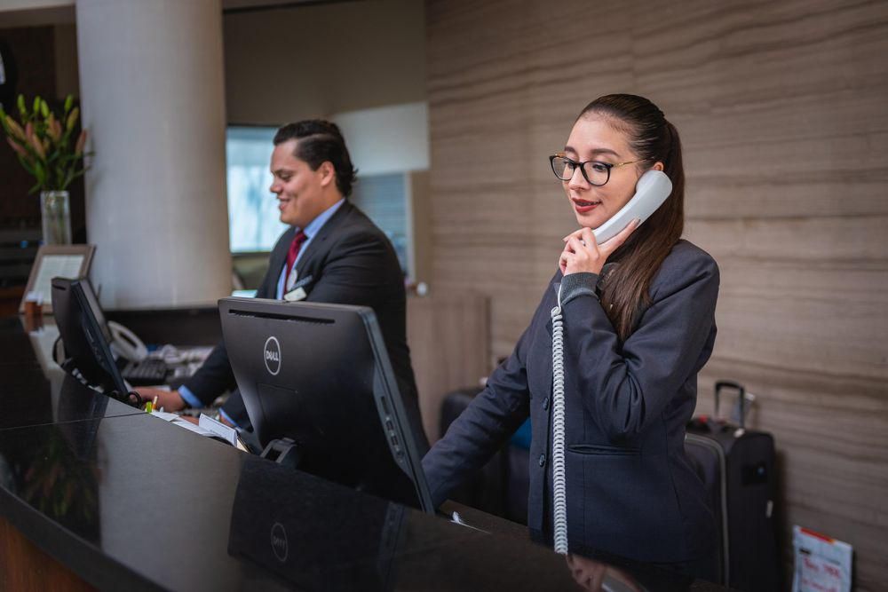 Apa yang Harus Dilakukan jika Barang Tertinggal di Hotel?