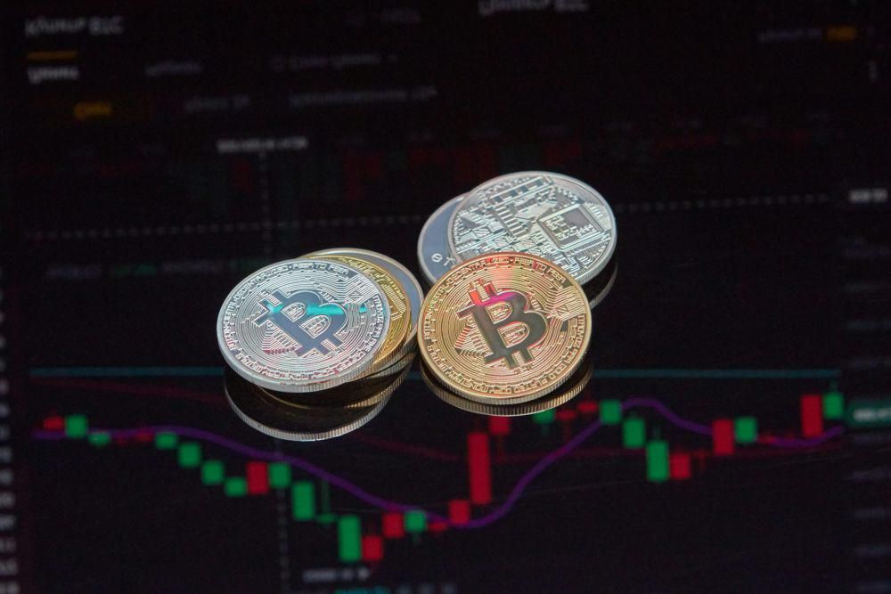 Mau Pilih Trading Bitcoin atau Altcoin? Ini Pertimbangannya!